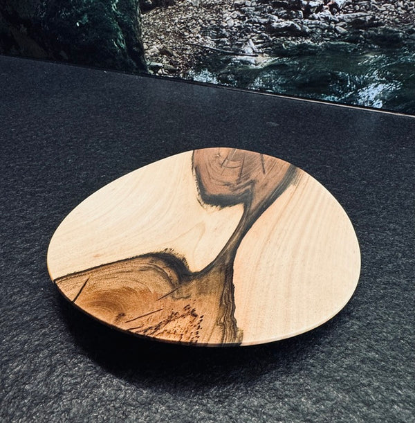 Schale • Wilder Nussbaum, ø 20 cm, Höhe 2,5 cm