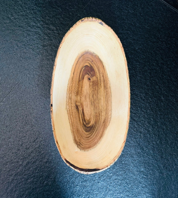 Schale • Wilder Nussbaum, ø 30 cm, Höhe 6,5 cm