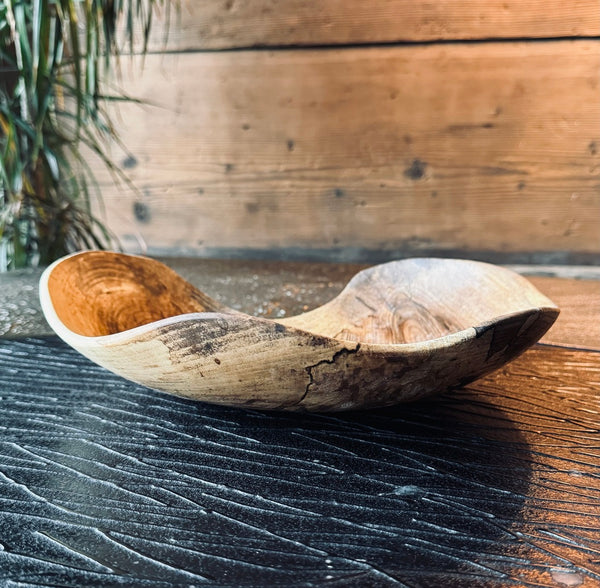 Schale • gestockte Walnuss, ø 32 cm, H 7,5 cm
