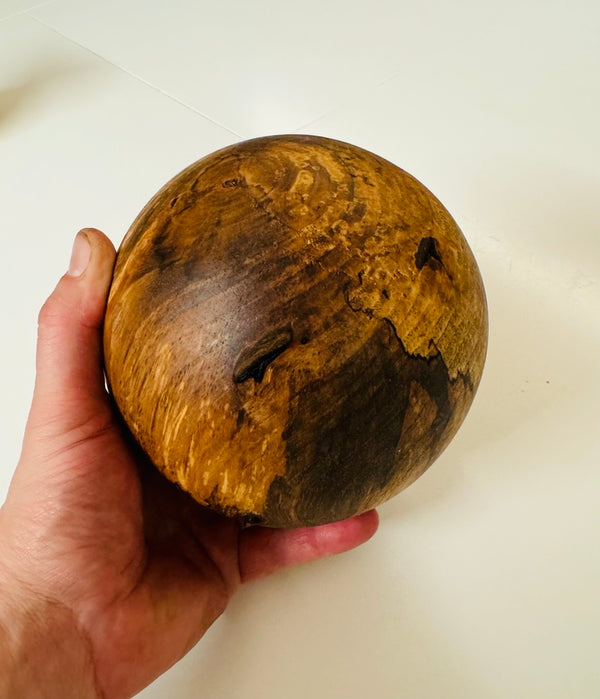Kugel • gestockte Walnuss, ø 15 cm