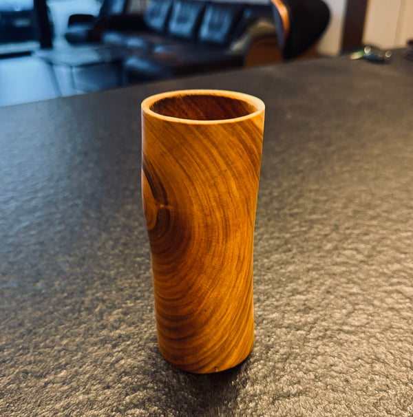 Gefäss • Kirschbaum, ø 6,5 cm, H 14,5 cm