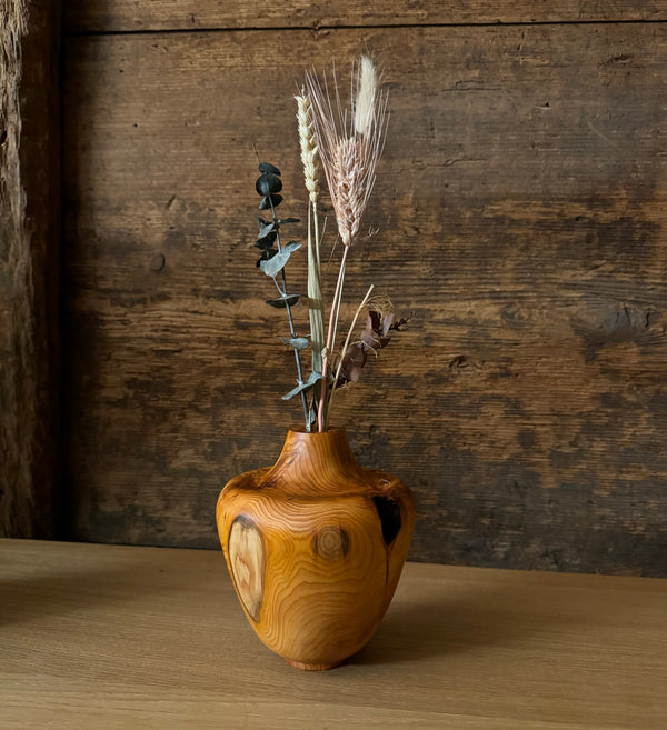 Vase • Rote Eibe, ø 14 cm, H 16,5 cm
