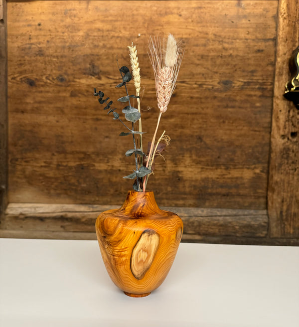 Vase • Rote Eibe, ø 14 cm, H 16,5 cm