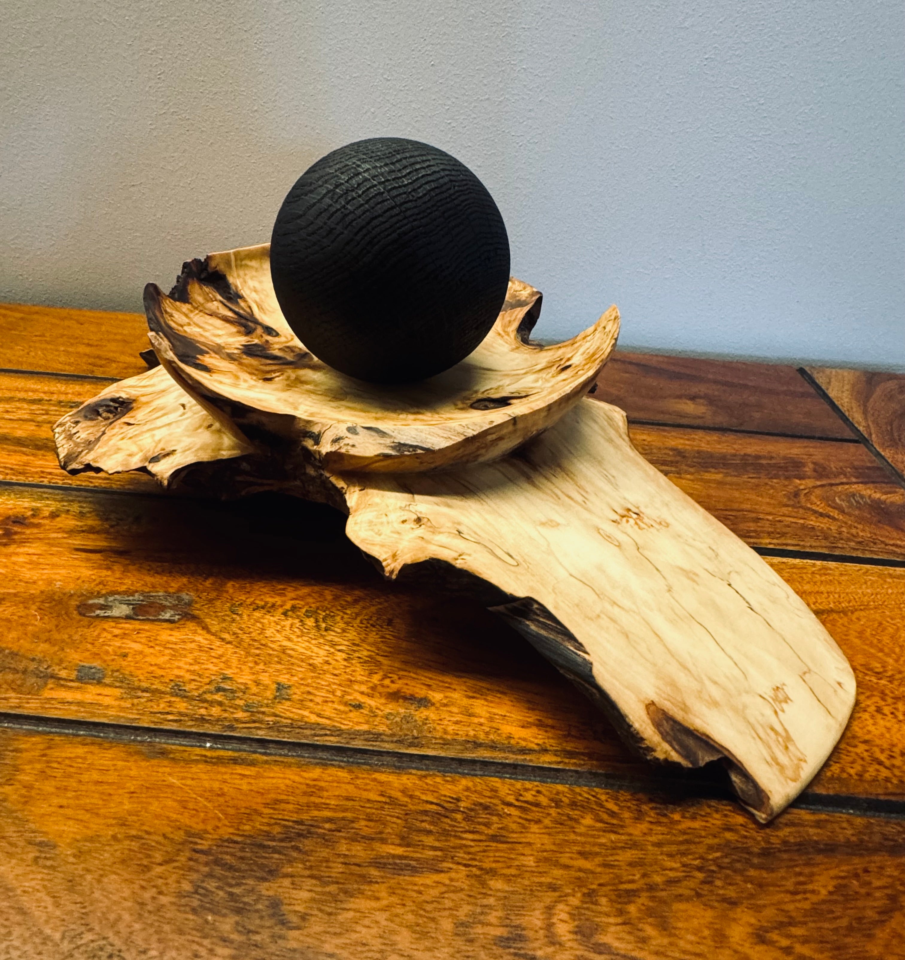 Kugel auf Brücke - Kastanie/Eiche, ø 38 cm