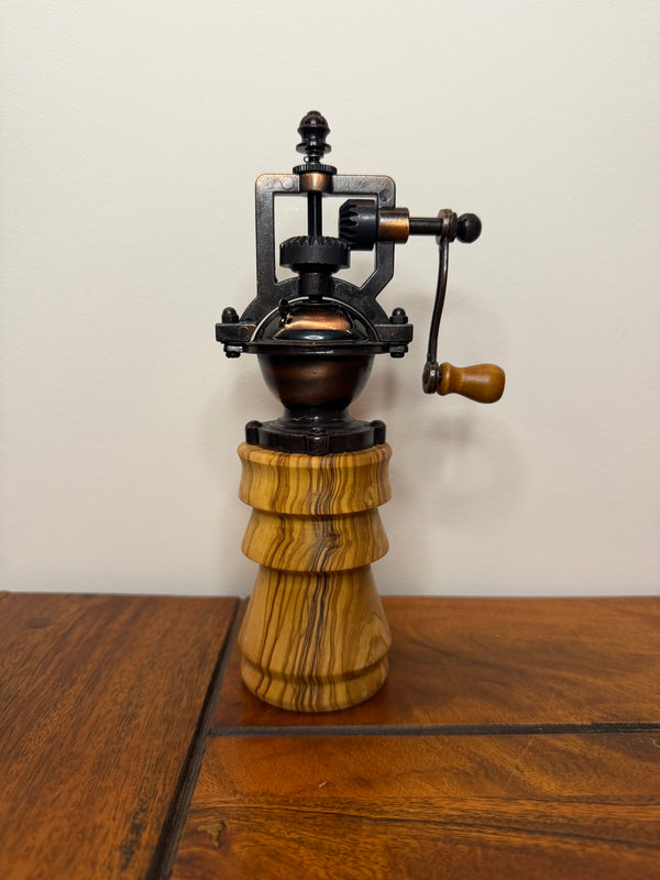 Pfeffermühle "Rustikal" Olive