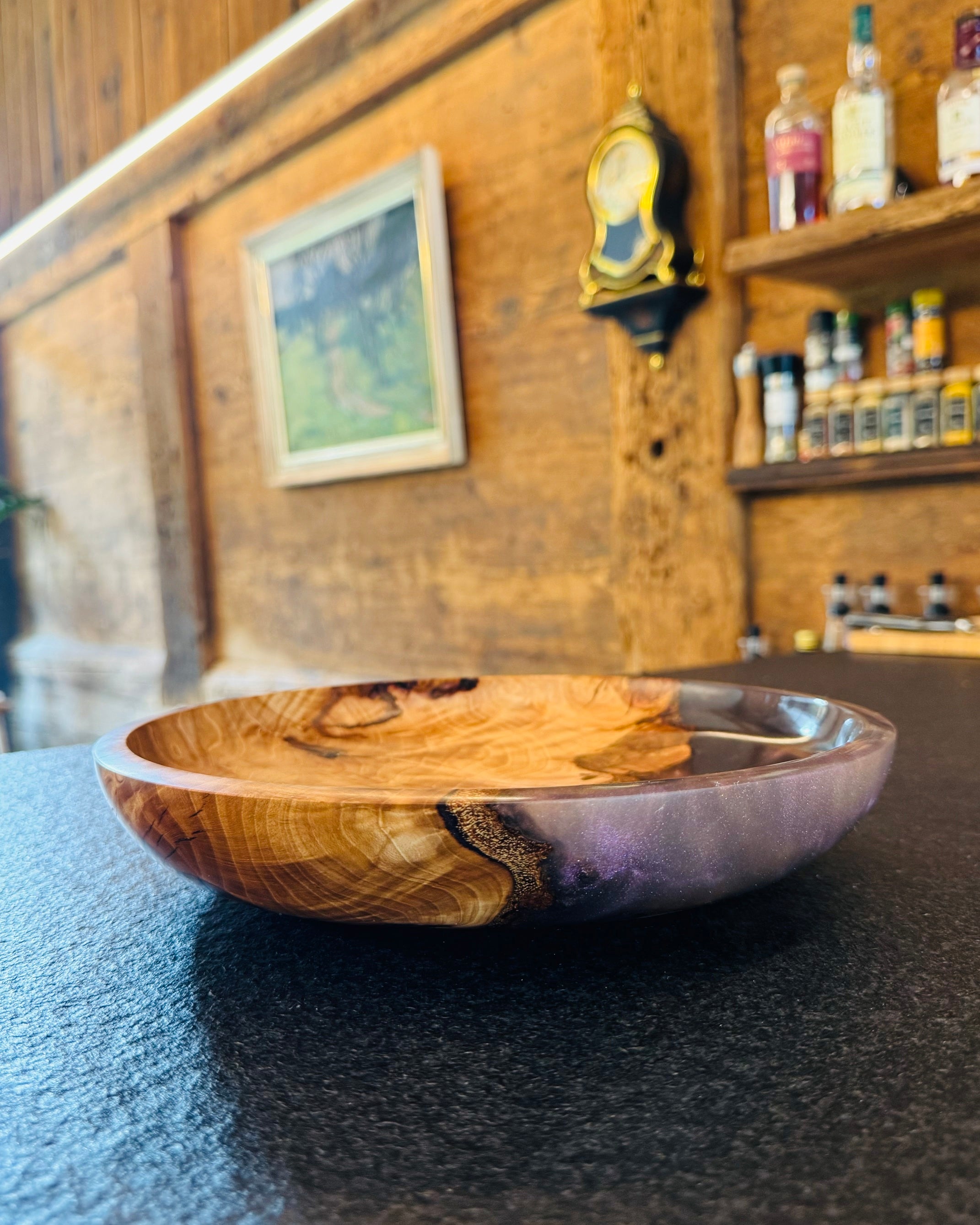 Schale • Buchenknolle/Epoxy, ø 27 cm, Höhe 5 cm