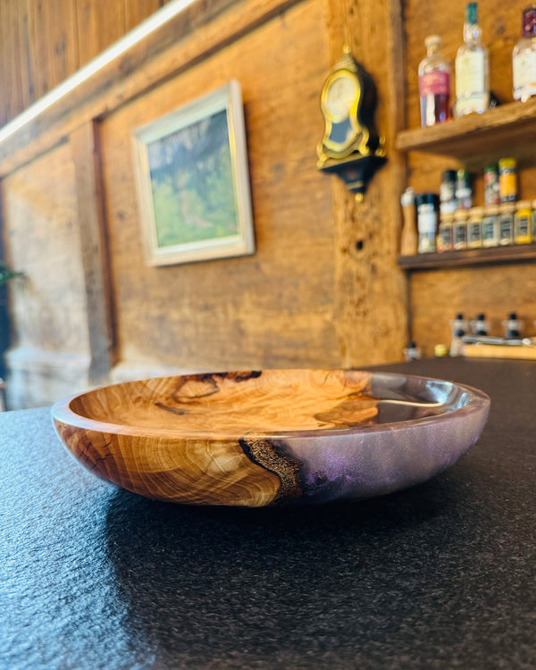 Schale • Buchenknolle/Epoxy, ø 27 cm, Höhe 5 cm