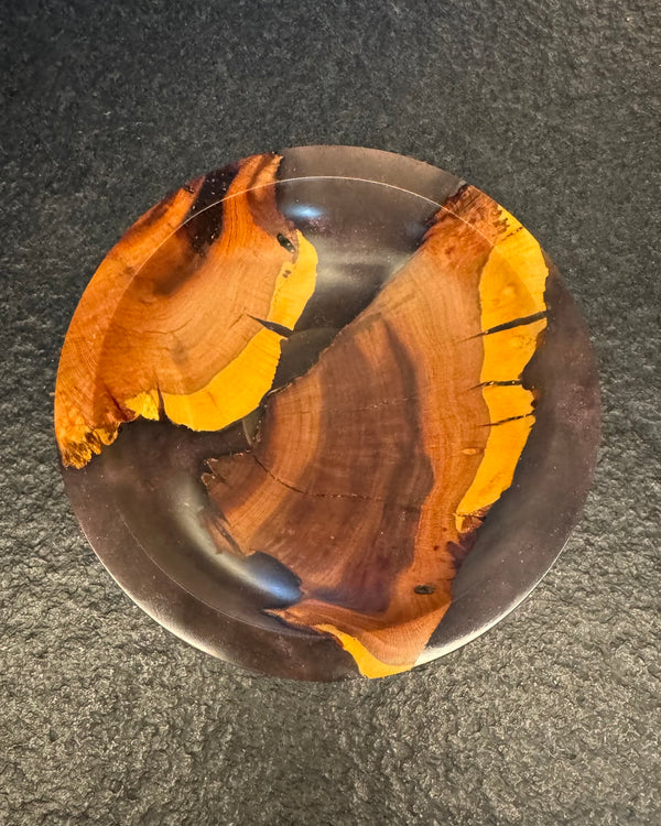 Schale • Zwetschgenknolle/Epoxy, ø 15 cm, Höhe 4 cm