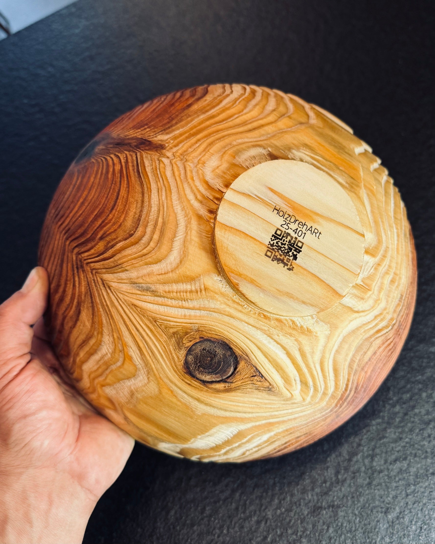 Schale • Japanische Sicheltanne gebürstet, ø 27 cm, H 12 cm